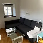 דירה Romantic Old Town Flat With River View *